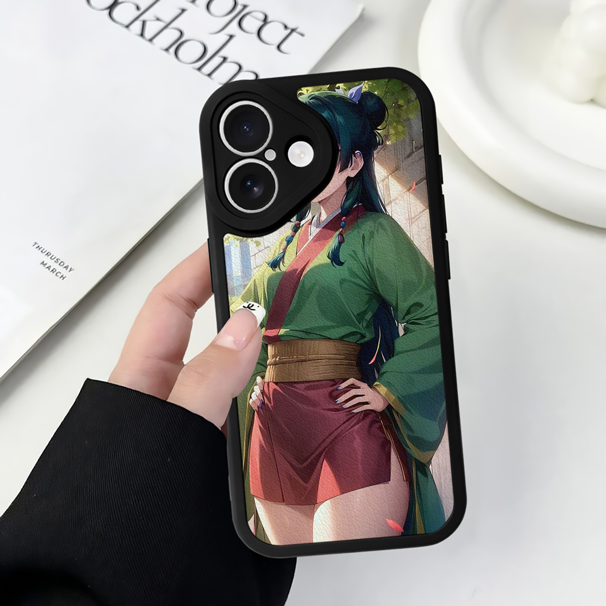 （画像用） 薬屋のひとりごと The Apothecary Diaries 【iPhone 16シリーズ対応】シリコンスマホケース（レザー調） 材質：シリコン